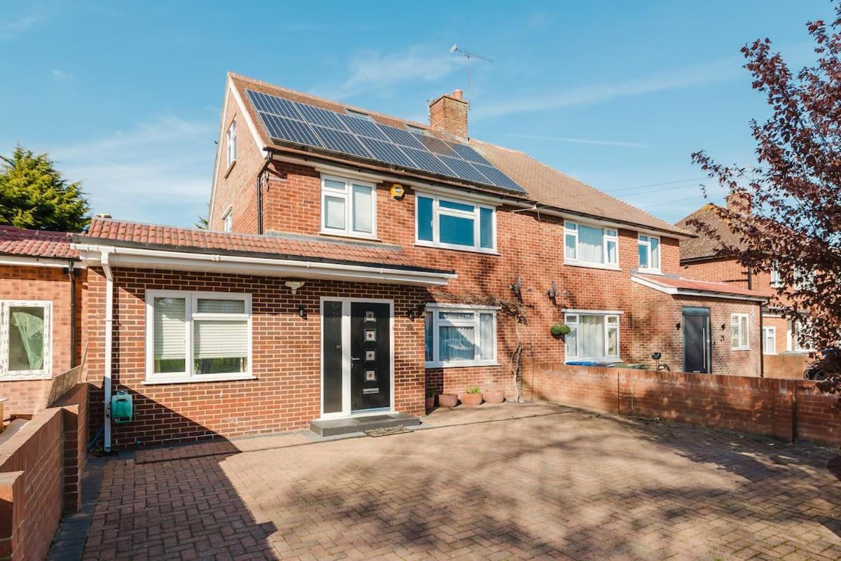 Apartment Four Bedroom House By Brookland Serviced Short Letslondon With Free Wifi